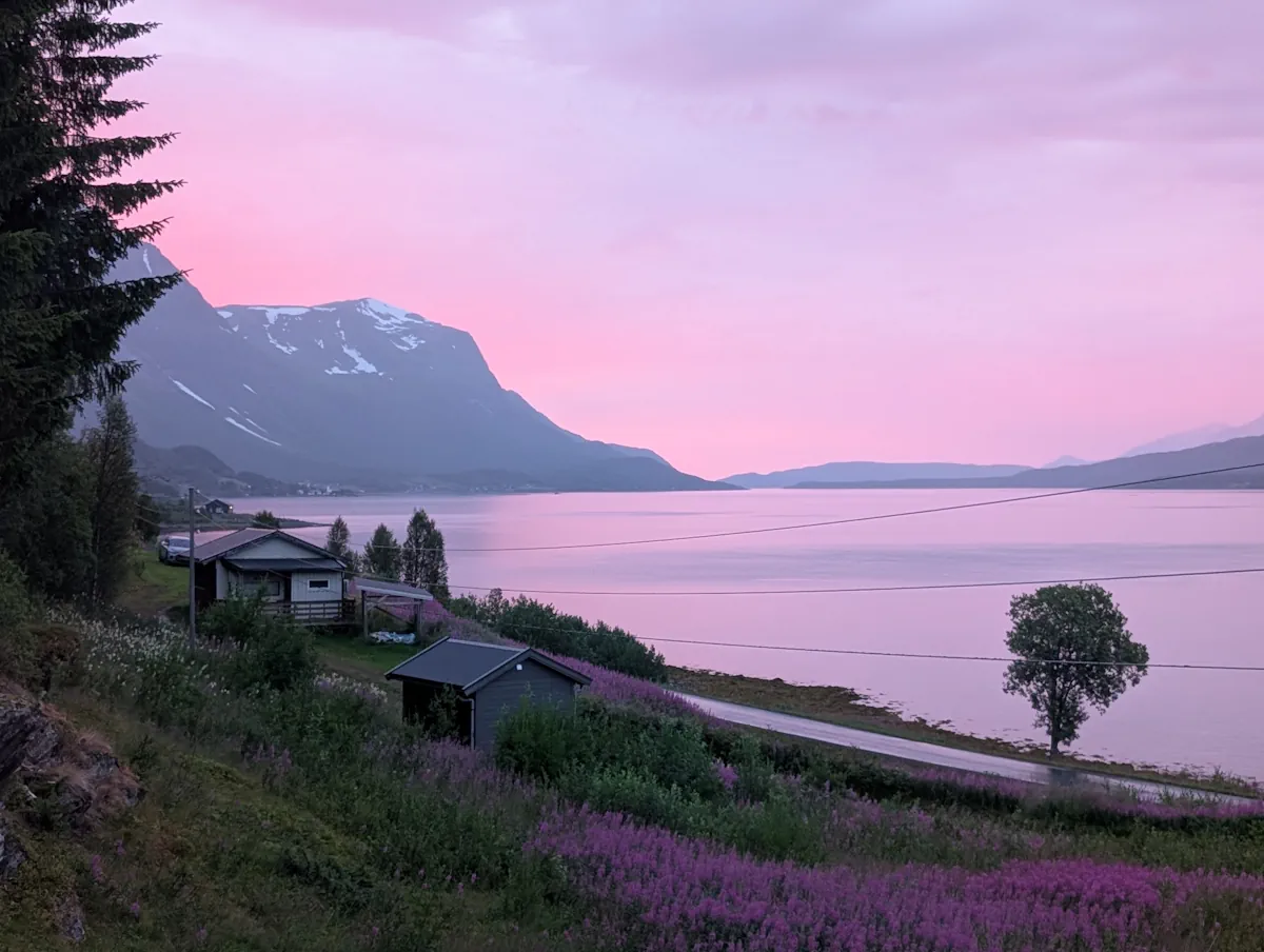 Tromso colores verano sol de medianoche