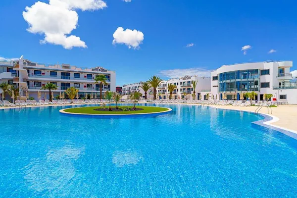 Hotel Cordial Marina Blanca très bon hotel playa blanca Hotel Cordial Marina Blanca très bon hotel playa blanca