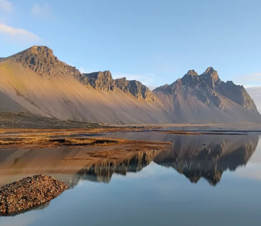 Island ohne Auto entdecken: mit dem Bus Island ohne Auto bereisen, Vestrahorn