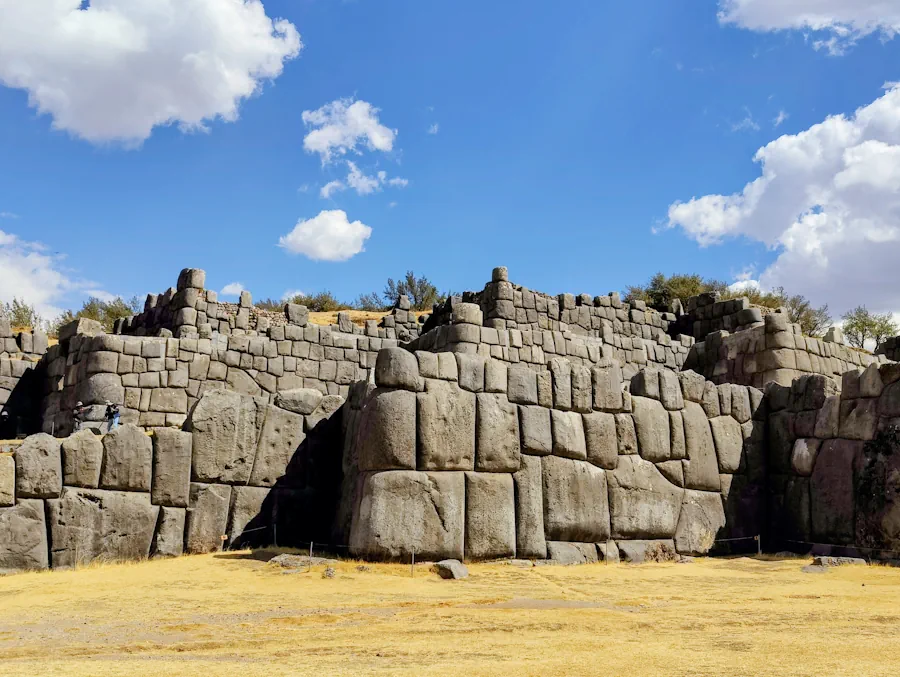 Sacsayhuaman forteresse cusco