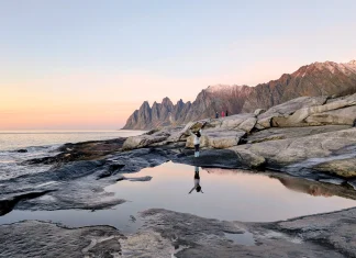Comment visiter Senja en une journée depuis Tromso Coucher de soleil visite Senja Tungeneset
