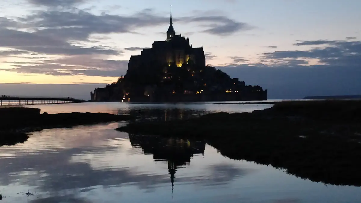 coucher de soleil Mont Saint Michel