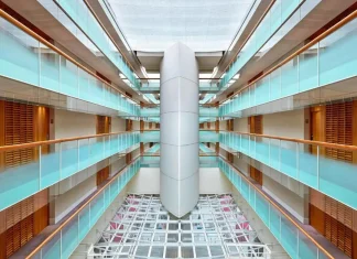 Où dormir à l’aéroport de Roissy Charles de Gaulle de Paris? et pourquoi dormir là bas? dormir sheraton hôtel aéroport roissy charles de gaulle paris