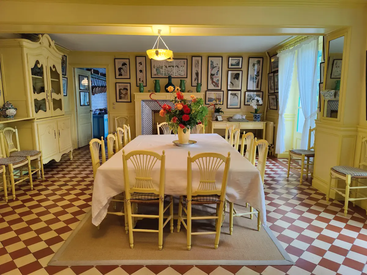 Claude monet house interior Giverny