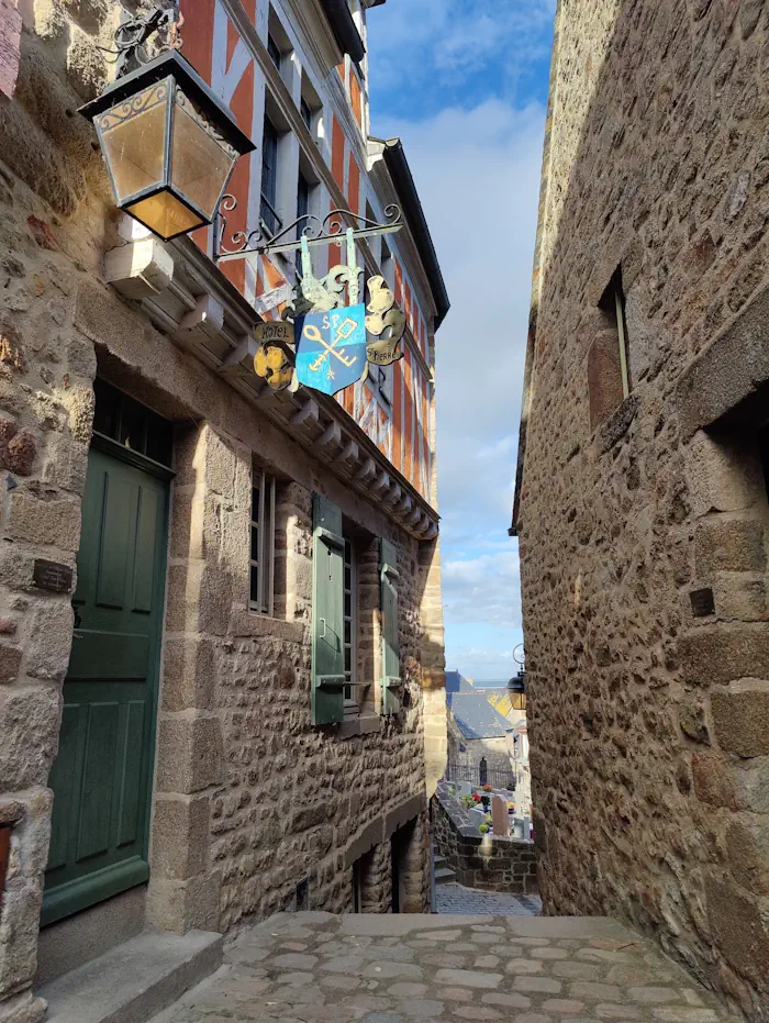 Visiter Petites Rues Mont Saint Michel