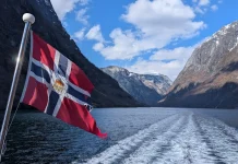 Quelle croisière faire sur le Naeroyfjord, le plus beau fjord de Norvège Faire croisière Naeroyfjord Gudvangen Flam bateau électrique