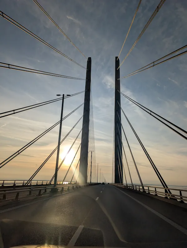 Cruzar puento Oresund Suecia Dinamarca