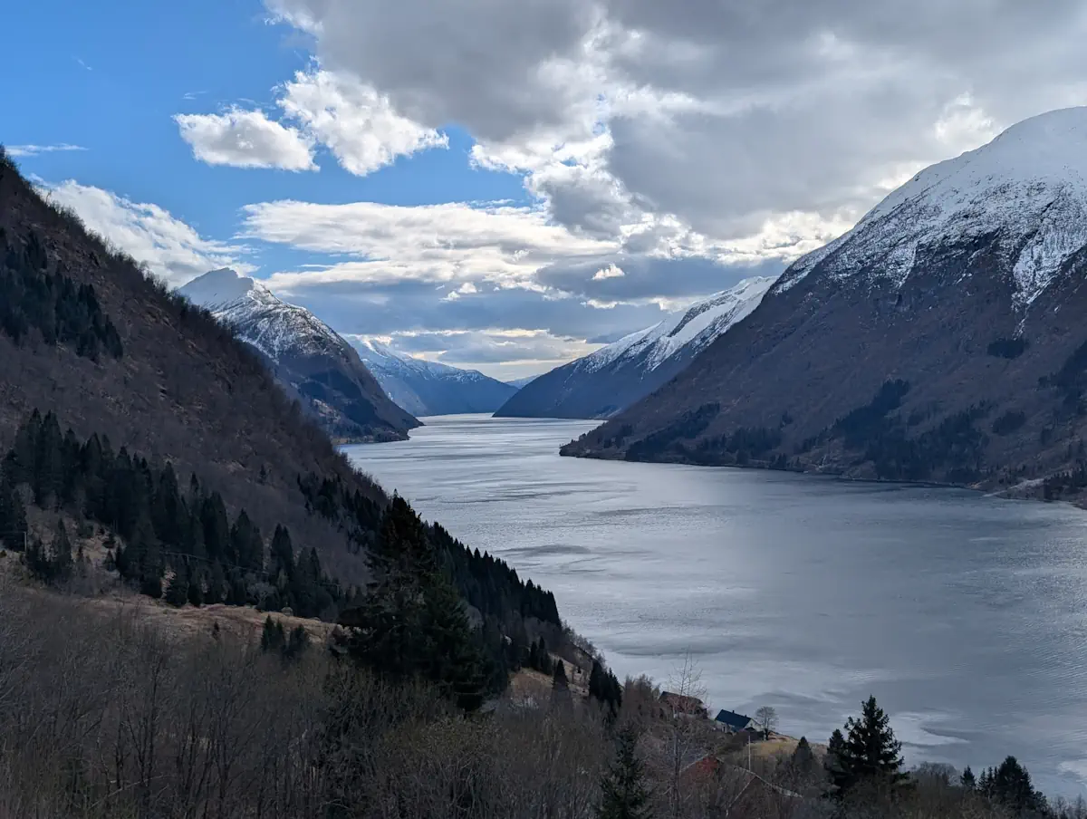Fjords Norvège point de vue Fjaerland Fjords Norvège point de vue Fjaerland