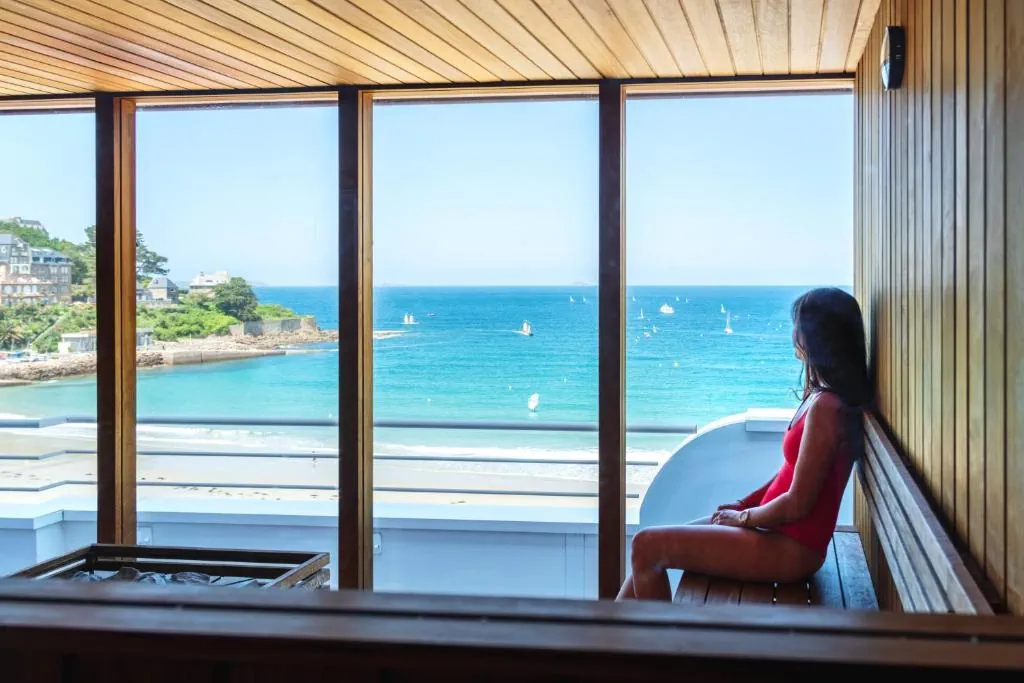 Spa Grand Hotel Perros Guirec Vue Plage
