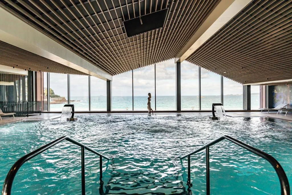 Spa piscine Hotel Roz Marine Perros Guirec Bretagne