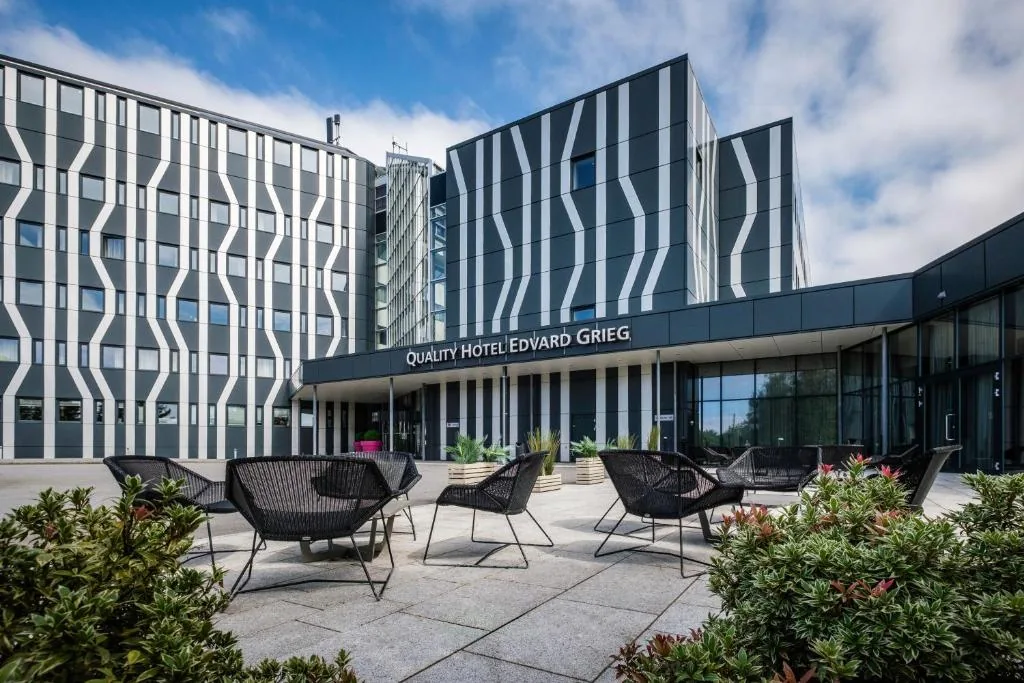 Quality Hotel Edvard Grieg, hôtel chaîne à Sandsli avec piscine