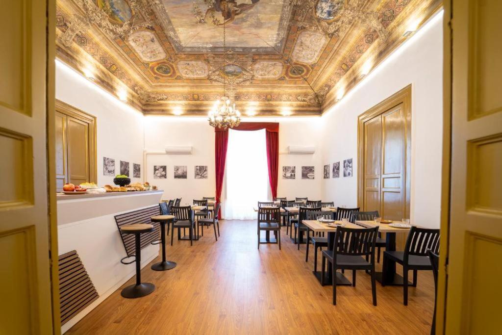 Ballarò Hotel