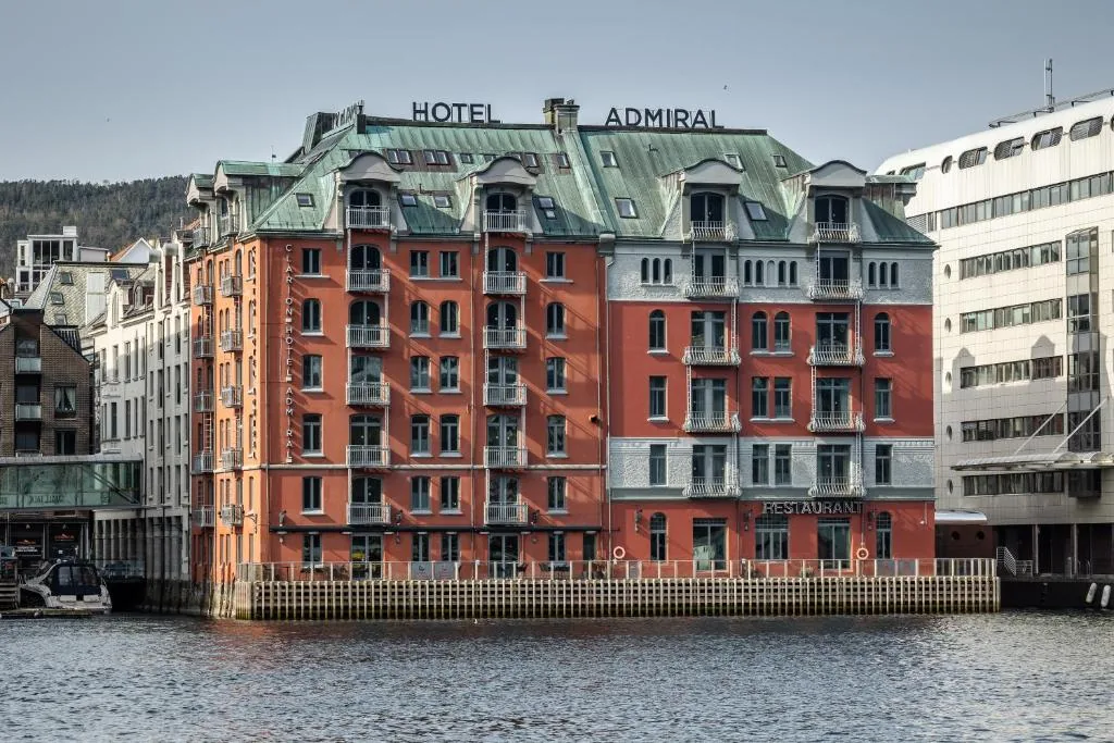 Clarion Hotel Admiral, bâtiment historique face à Bryggen