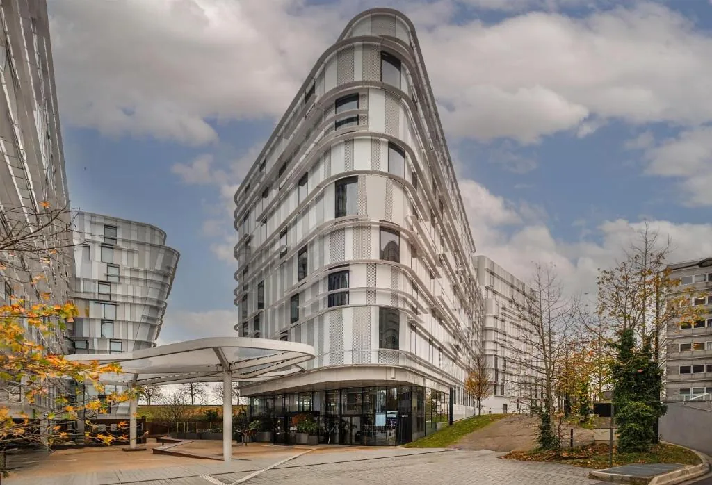 Radisson Blu CDG Airport Terminal