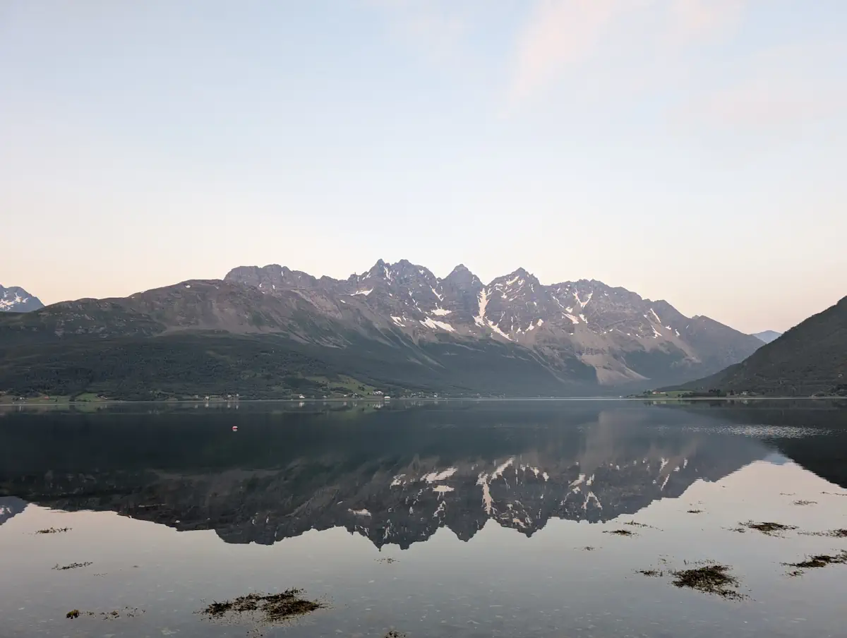 Tromso alpes lyngen sans neige