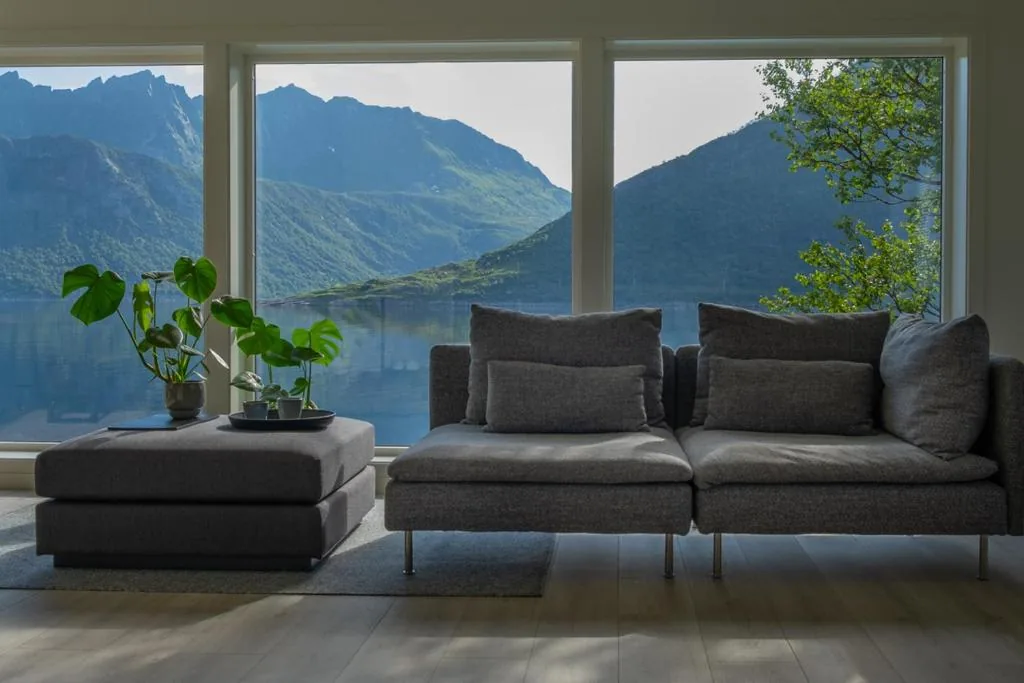 Polar Panorama Lodge — villa 240m² face au pic Segla