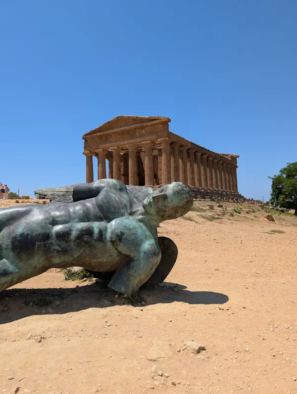 Statue Icare Temple Agrigente Concordia Sicile Statue Icare Temple Agrigente Concordia Sicile