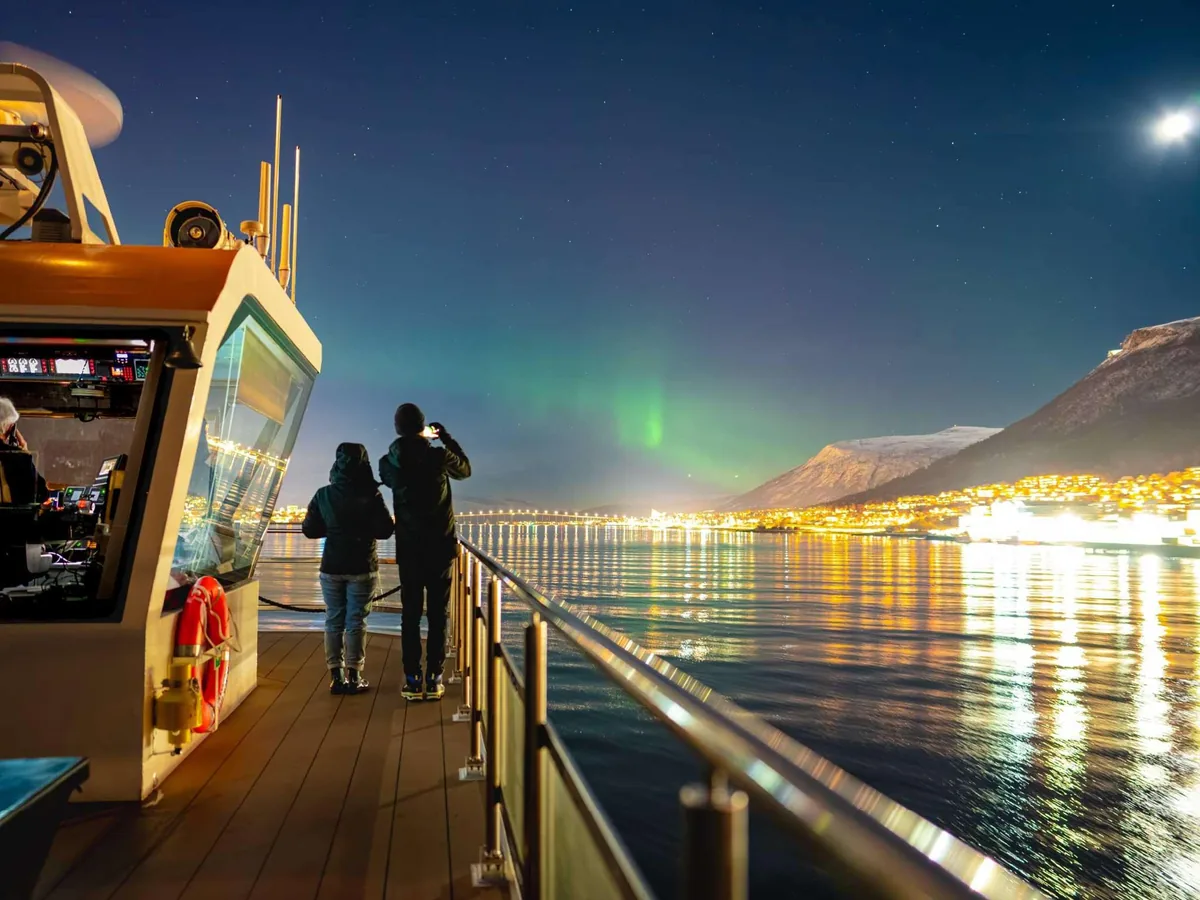 Northern lights cruise in Tromsø with Brim Explorer