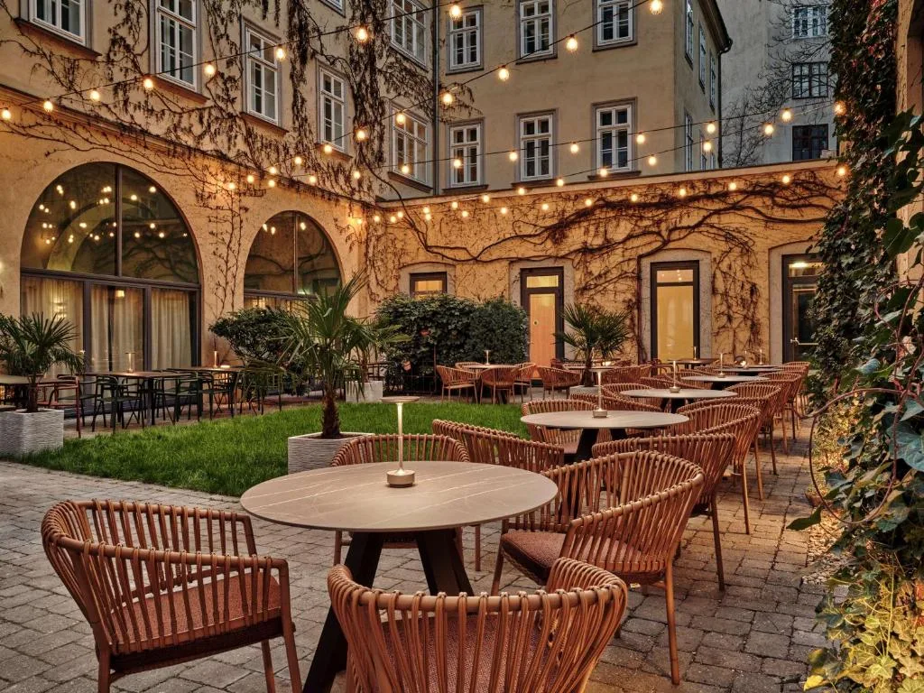 Radisson Blu Das Triest, hôtel design signé Terence Conran, Vienne