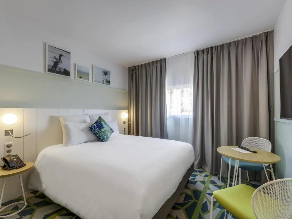 Mercure Paris Orly Airport - navette gratuite tramway T7 - photo 1 Mercure Paris Orly Airport - navette gratuite tramway T7 - photo 1