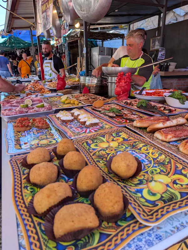 Arancini marché Palerme