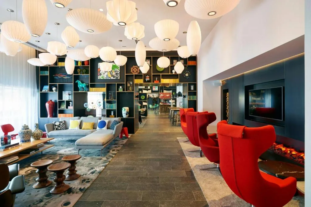 citizenM Paris Gare de Lyon — modern design hotel in Paris 12th arrondissement, 250 m from Gare de Lyon, with iPad-controlled rooms and a 24/7 canteenM