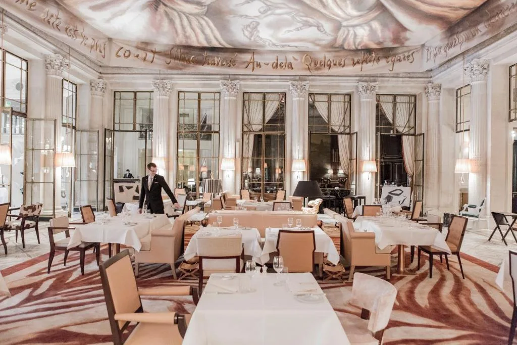 Le Meurice Dorchester Collection — historic palace 1835 Paris 1st rue de Rivoli opposite the Jardin des Tuileries with Alain Ducasse restaurant and Bar 228