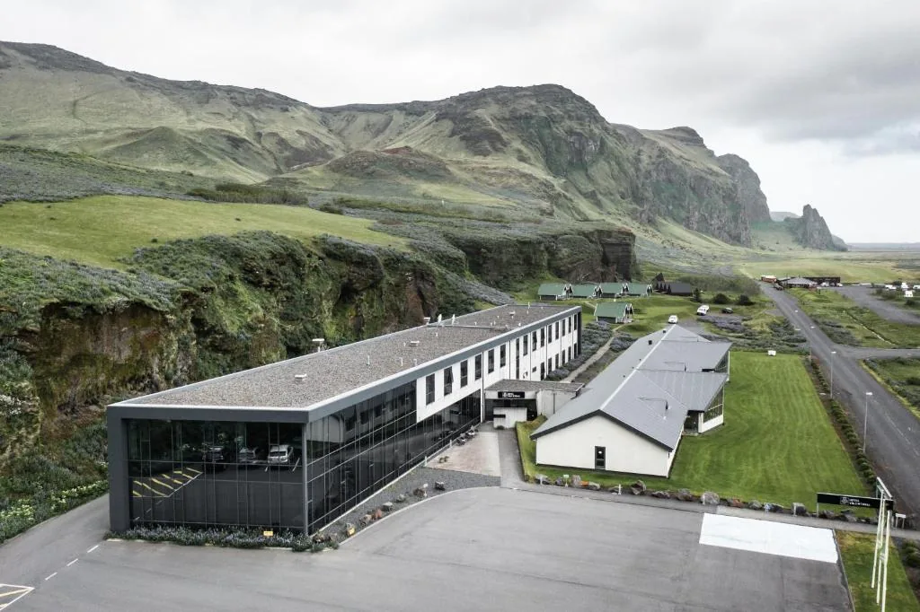 Hotel Vík í Mýrdal in the village of Vík in Iceland, 500 m from the black sand beach with adjoining Berg restaurant