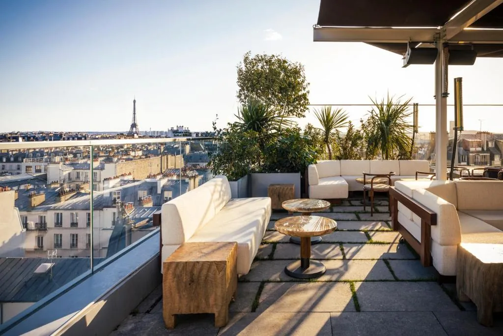 La Fondation, luxury 5-star design hotel in the 17th arrondissement of Paris, Batignolles, with a lap pool with water jets, a full spa, a climbing wall and suites overlooking the Sacré-Cœur