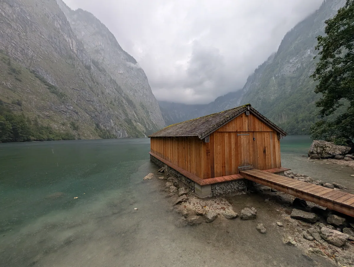 obersee-cabane-bois-konigssee