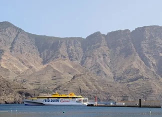 Aller de Lanzarote à Fuerteventura en ferry, ou l’inverse, pour visiter l’ile Ferry Iles canaries