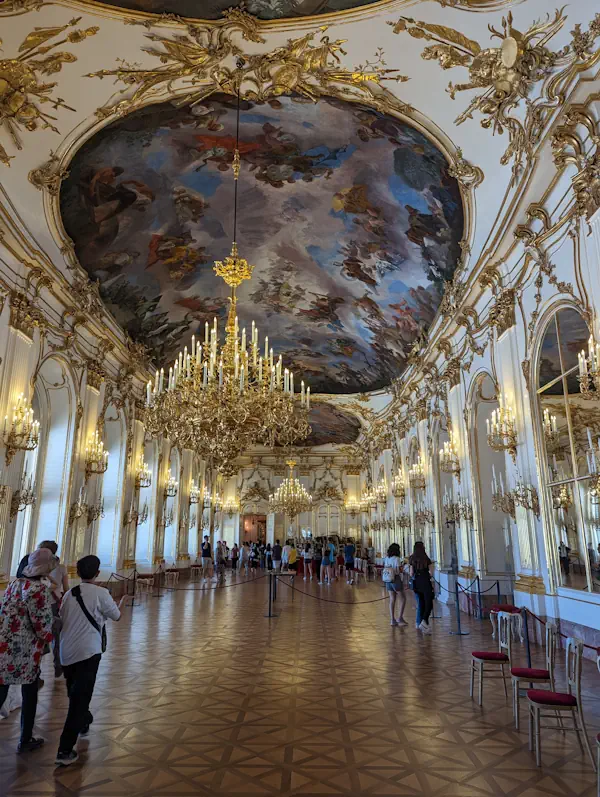 Salle des glaces palais schonbrunn Vienne