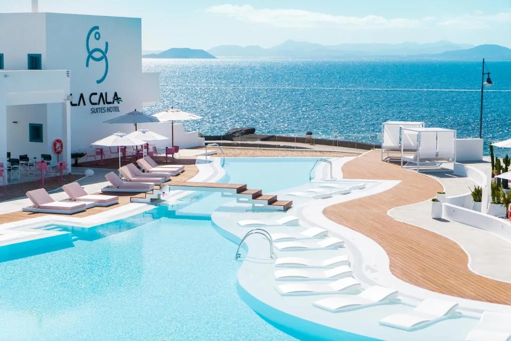 CalaLanzarote Suites Hotel Playa Blanca solo para adultos con piscina