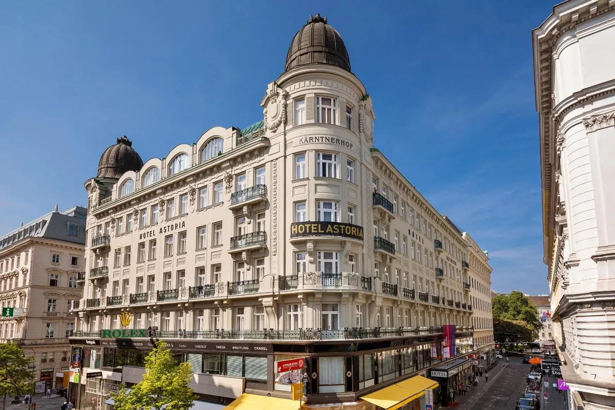 Hotel Astoria Vienna Curio Collection by Hilton, hôtel 4 étoiles de 1912 situé Kärntner Straße dans l'Innere Stadt à deux minutes de l'Opéra de Vienne