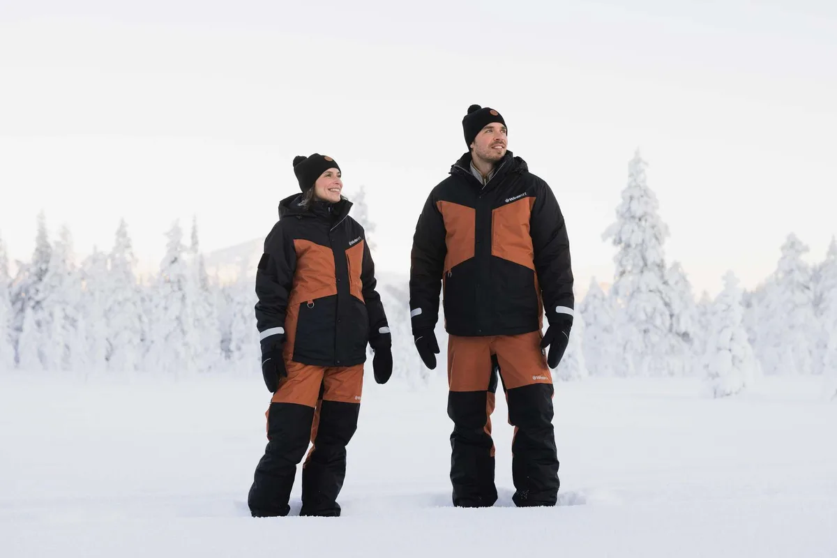 Winterent winter clothing hire in Rovaniemi: insulated jacket and trousers, snow boots, mittens and a neck gaiter to take on -30 °C in Finnish Lapland